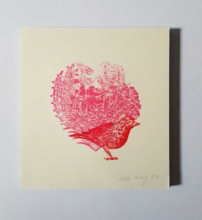 Garden wall heart with sparrow print