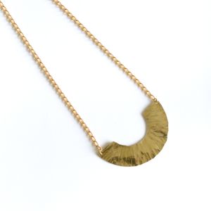 Yuki Necklace 