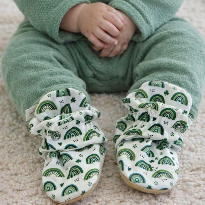 Irish Rainbow Print Baby Booties That Stay On with Non Slip Soles | Snugabugz