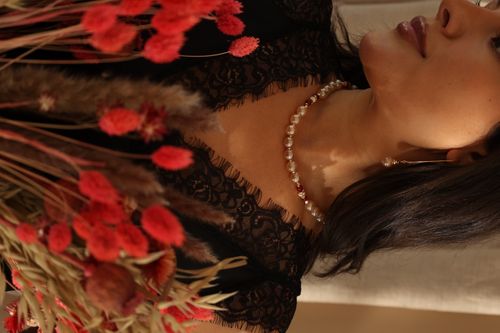 FIORA LINEAR NECKLACE