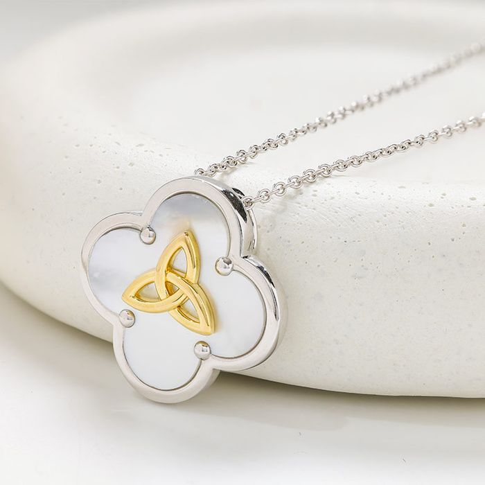 Sterling Silver Clover Trinity MOP necklace