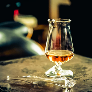 Glass & Skellig Water Dropper