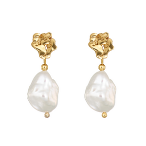 The Giant's Causeway Pearl Drop Earrings