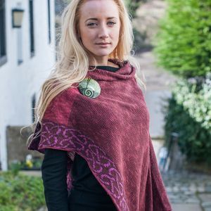 Wallace Shawl