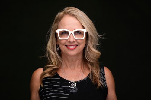 Rhonda Wunderlin - Questex