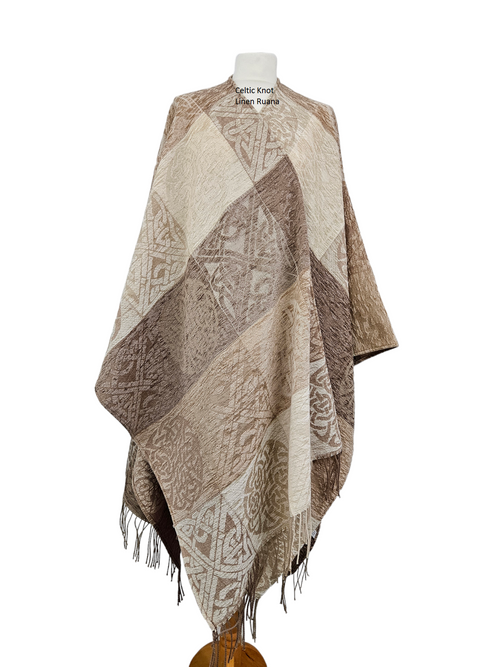 SC139 Celtic Knot Linen Ruana