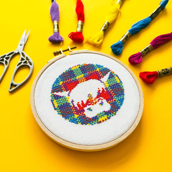 Harris the Highland Cow Encircled Kit