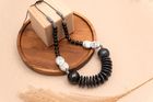 MRL04 - Adjustable Black and White necklace