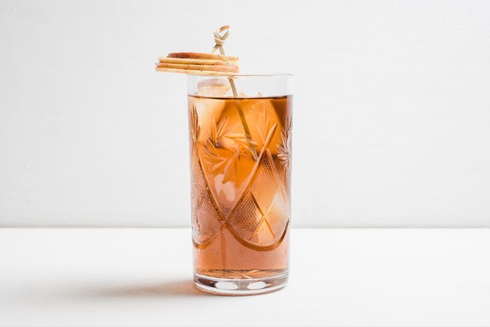 Amarosa wild Scottish spritz liqueur 20% ABV