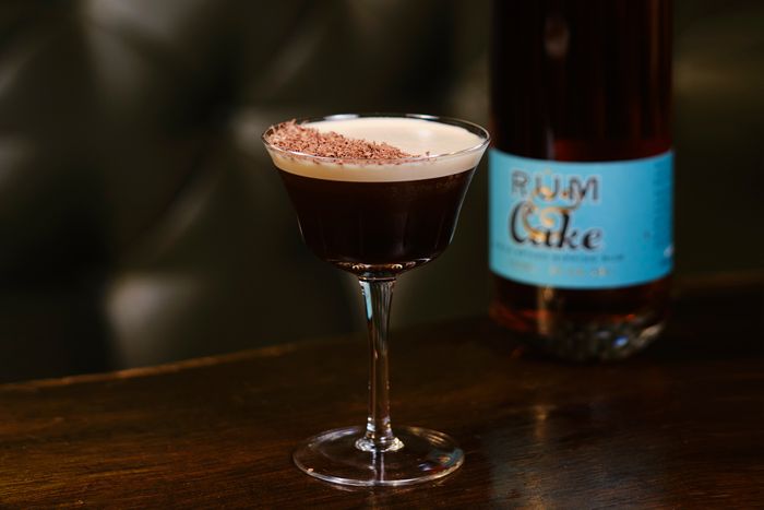 Rum & Cake wild spiced sipping rum 39.6% ABV