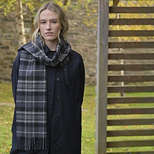 ABSQL Darwin Lambswool Scarf