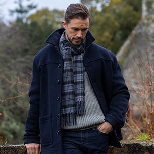 2123A Beau Cashmere Scarf
