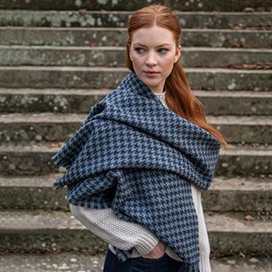 2767A Fearne British Wool Scarf