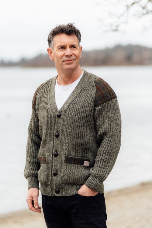 Laird - Chunky knit traditional cardigan with Harris Tweed patches