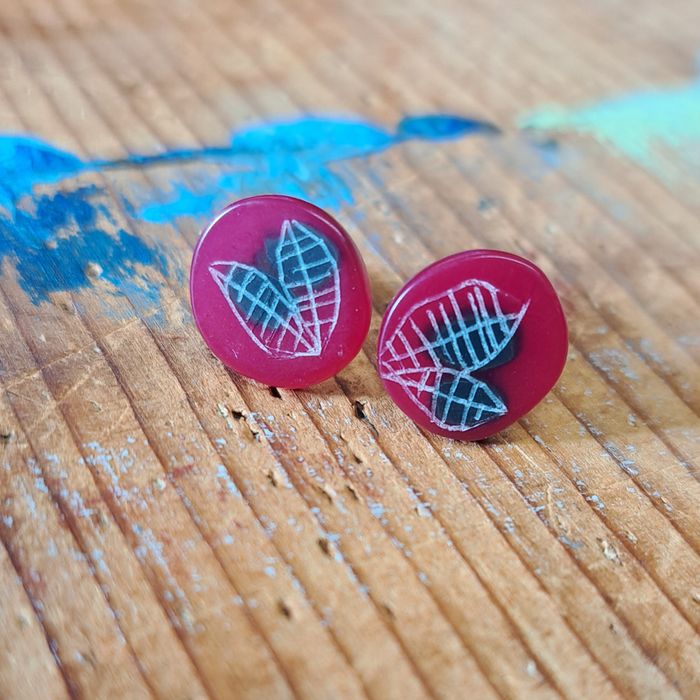 mini round stud earrings