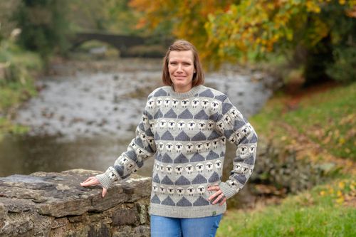 Phoebe British Wool Sheep Jumper