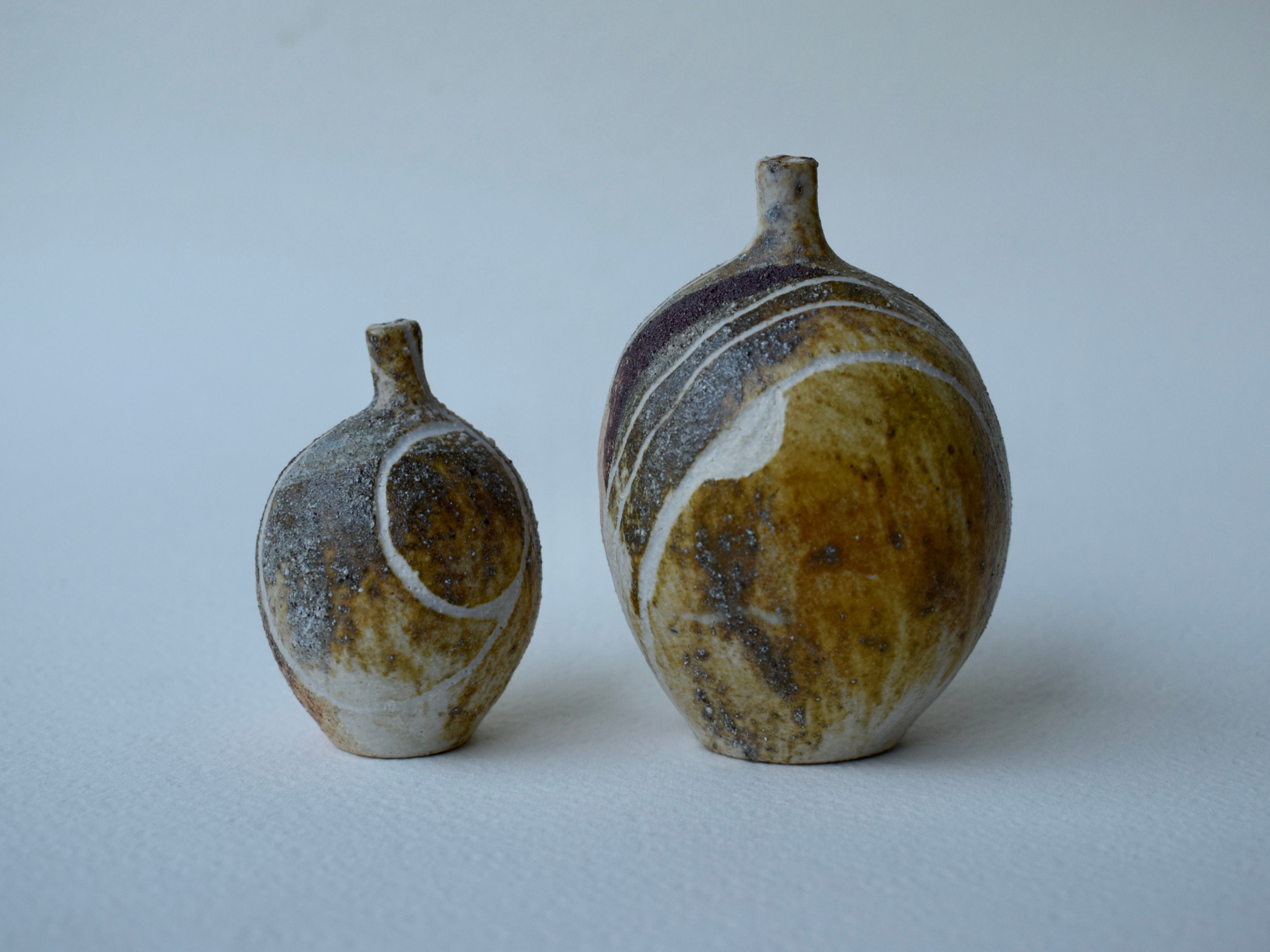 Rattling Pebble Bottles
