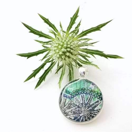 Small circular pendant