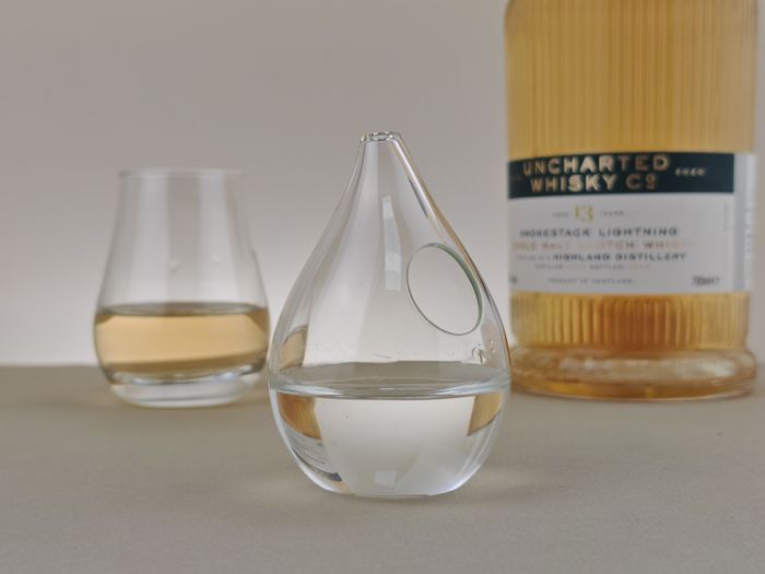 Ooshky Glass Whisky Water Jug