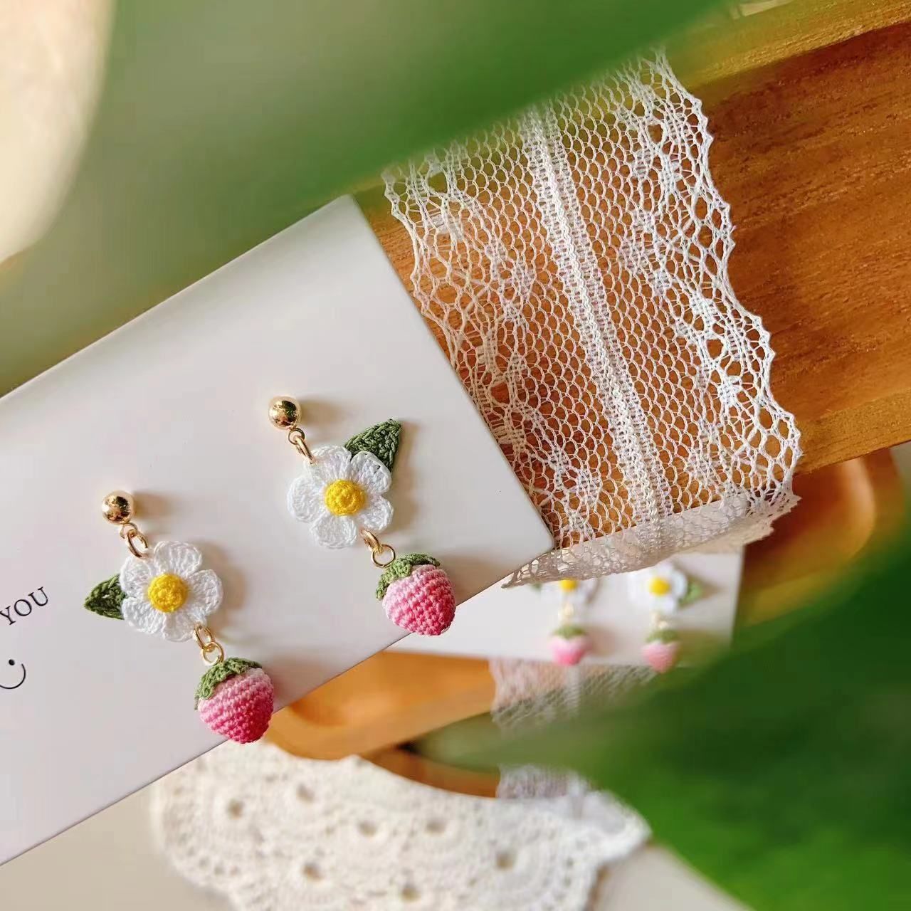 Strawberry Earrings (Pink)