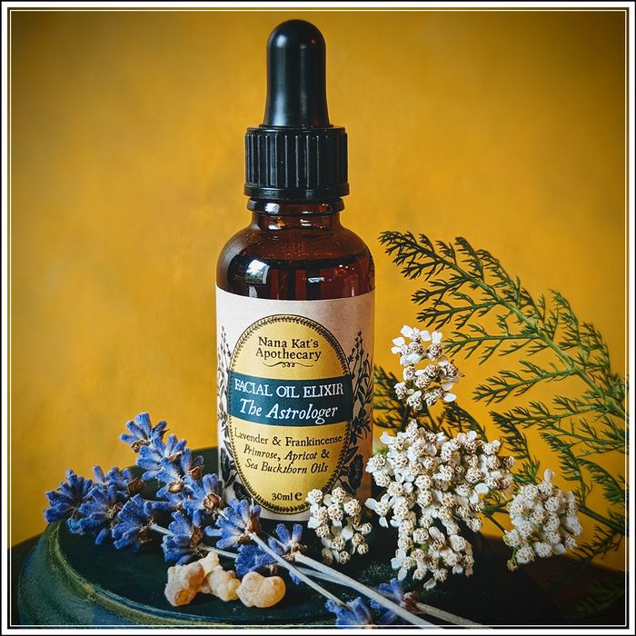 Facial Oil Elixir - The Astrologer - Lavender & Frankincense - Suitable for Dry & Sensitive Skin
