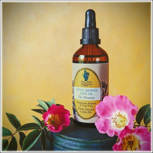 After Shower Body Oil - The Nicnevin - Patchouli, Frankincense & Ylang Ylang