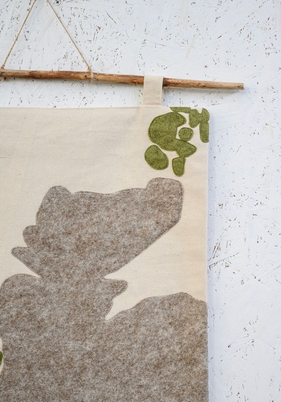 Big-in The Islands Tapestry