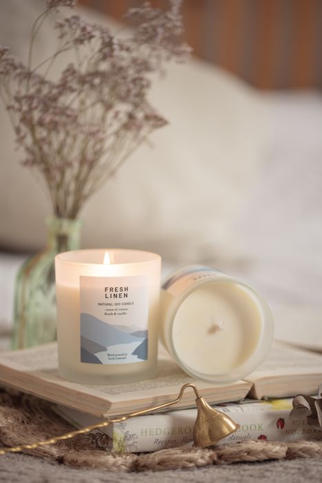Fresh Linen - Scented Candle