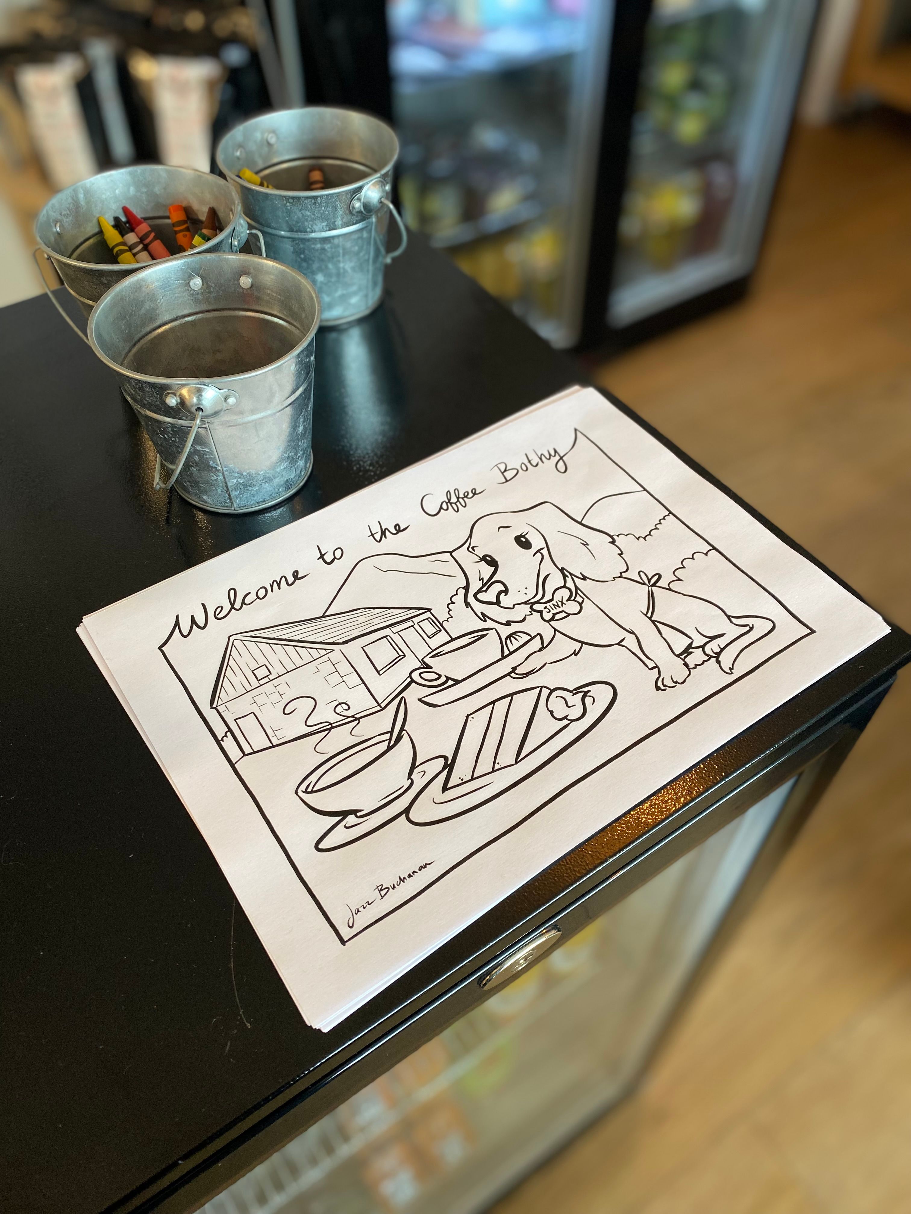 Custom colouring books or paper placemats