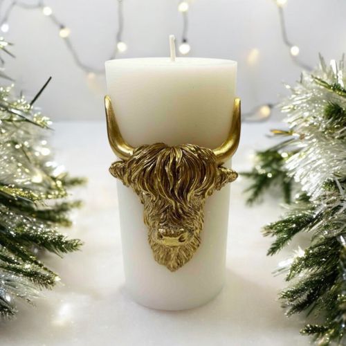 Highland Cow Pillar Candle