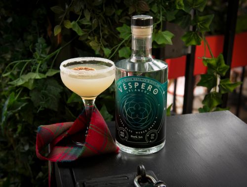 Véspero Blanco