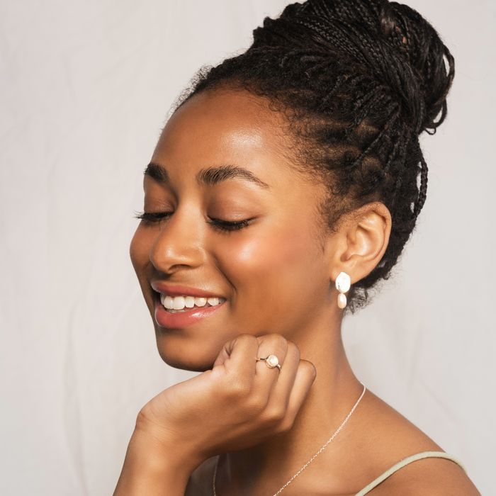 Bella Earrings