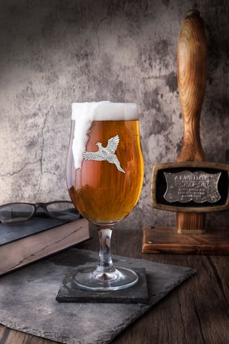 Pheasant Stemmed Beer Glass