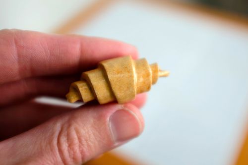 Ceramic Pastry Fridge Magnets & Pin Badges