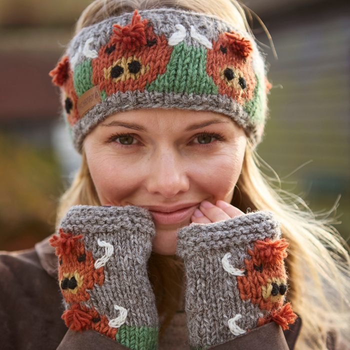 Women's  wool animal accessories