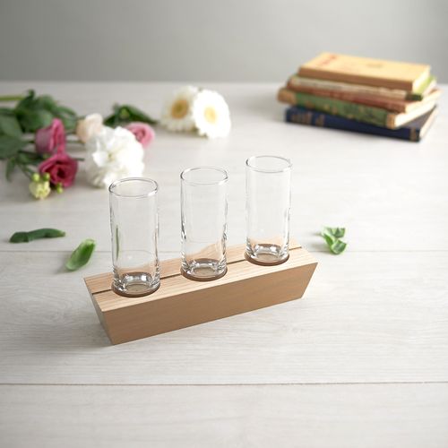 In-a-row vase