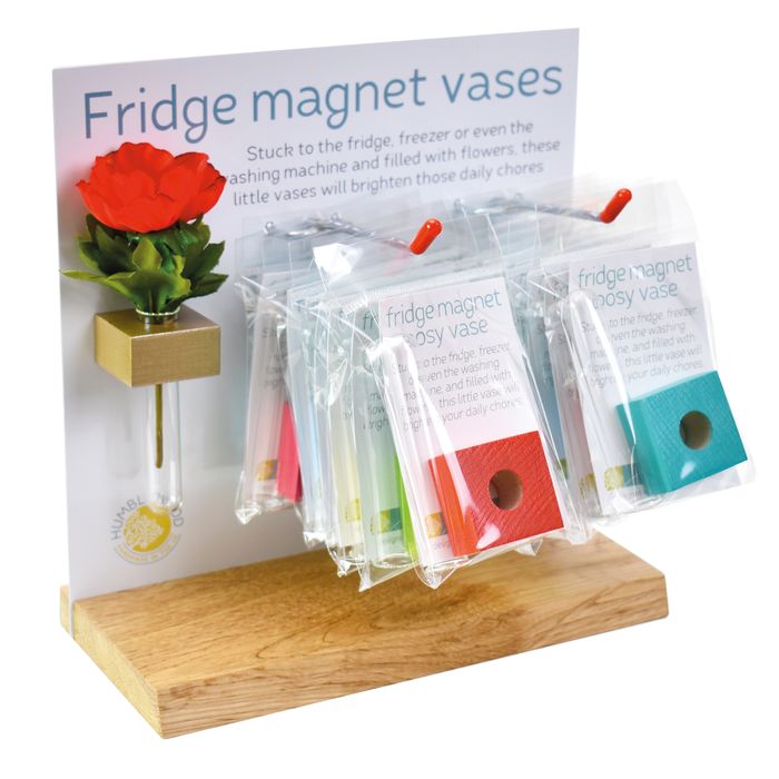 Fridge magnet vases