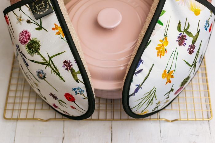 Wildflowers Oven Gloves