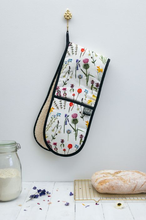 Wildflowers Oven Gloves