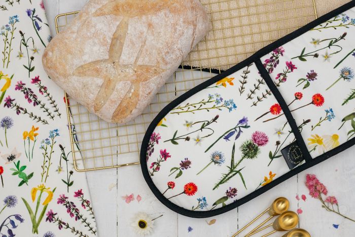 Wildflowers Oven Gloves