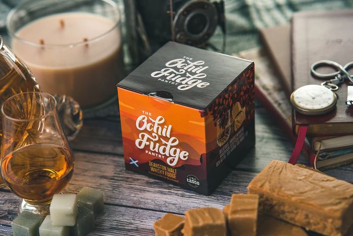 Deanston Malt Whisky Fudge Gift Cube