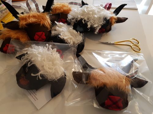 Cow & sheep hangers