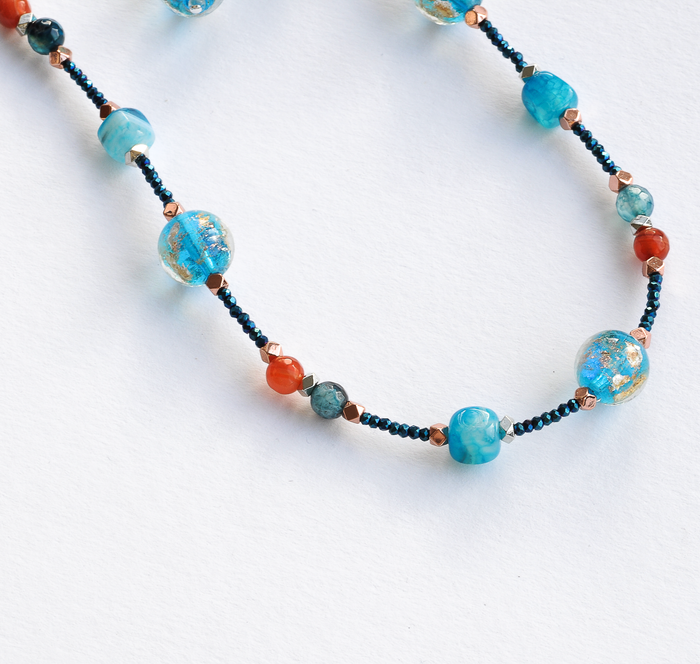 Leo: Foil glass and agate set