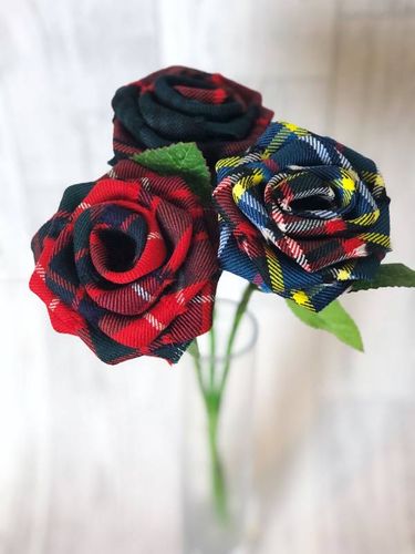Tartan Roses