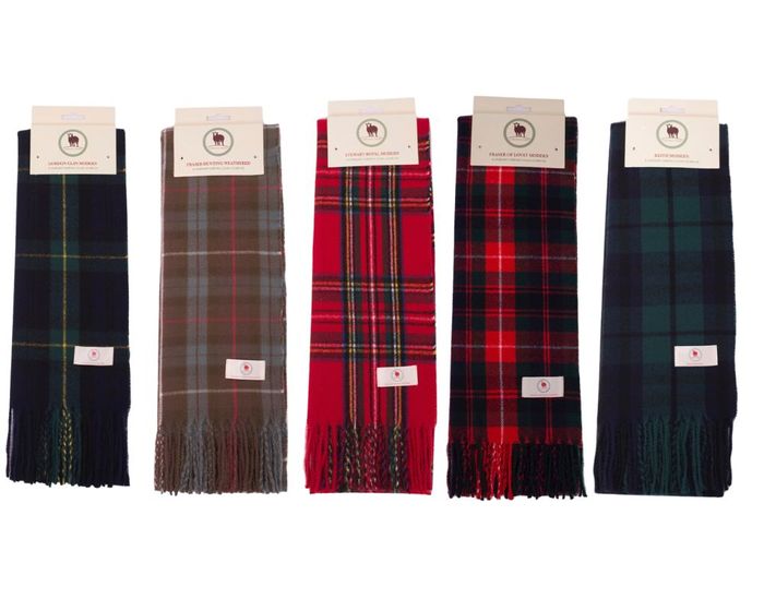 Clan Scarves (134 Variants)
