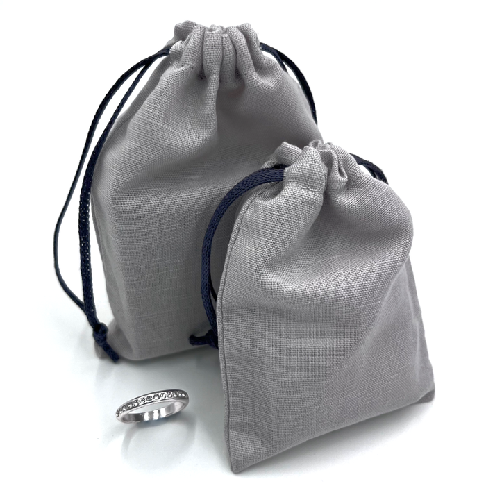Recycled suede and recyclable linen pouches