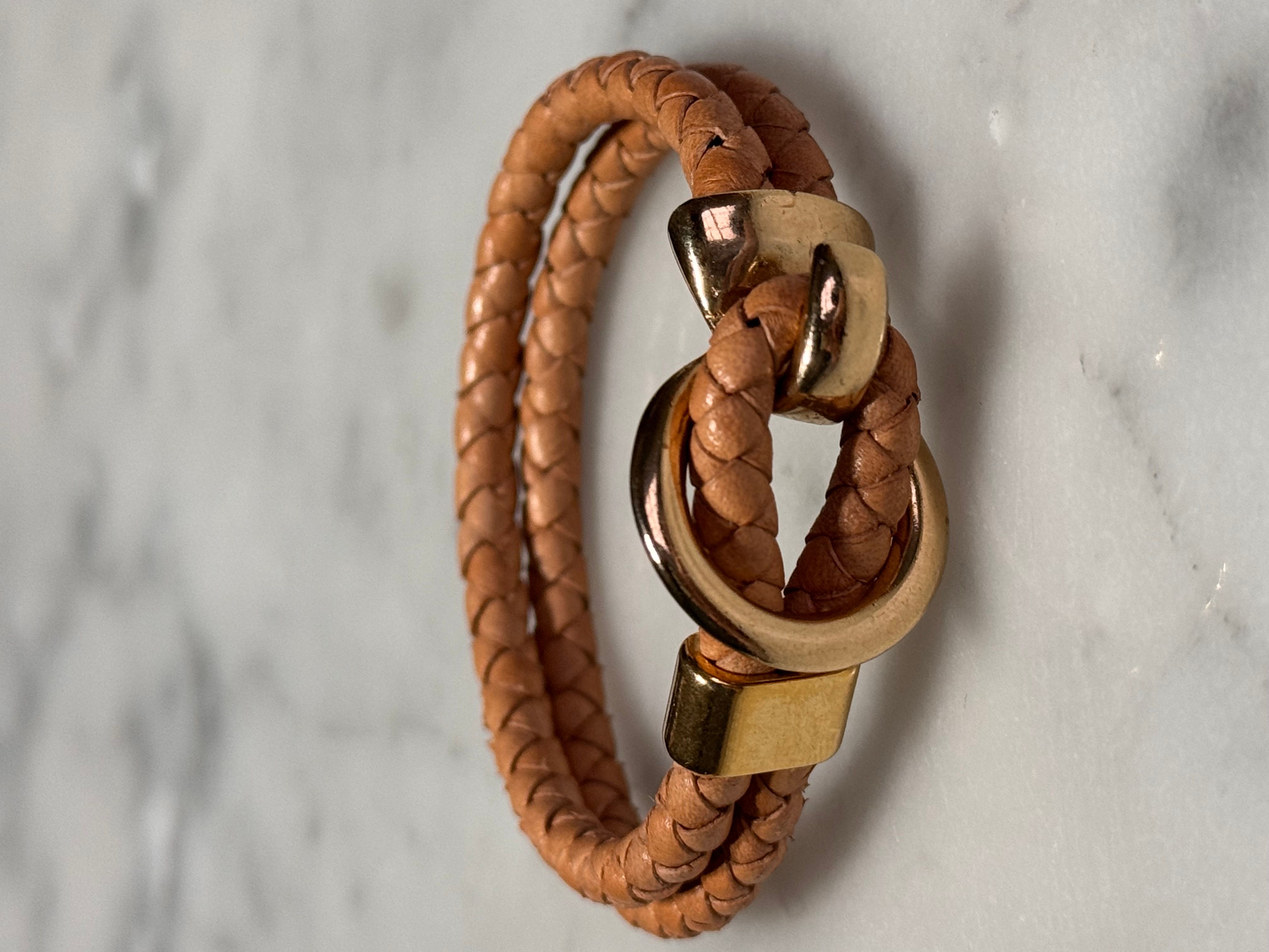 Janmilne leather jewellery