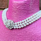 White pearl necklace