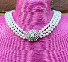 White pearl necklace