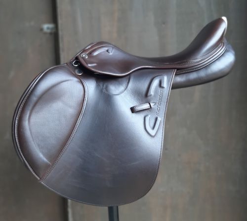Second - hand saddles 